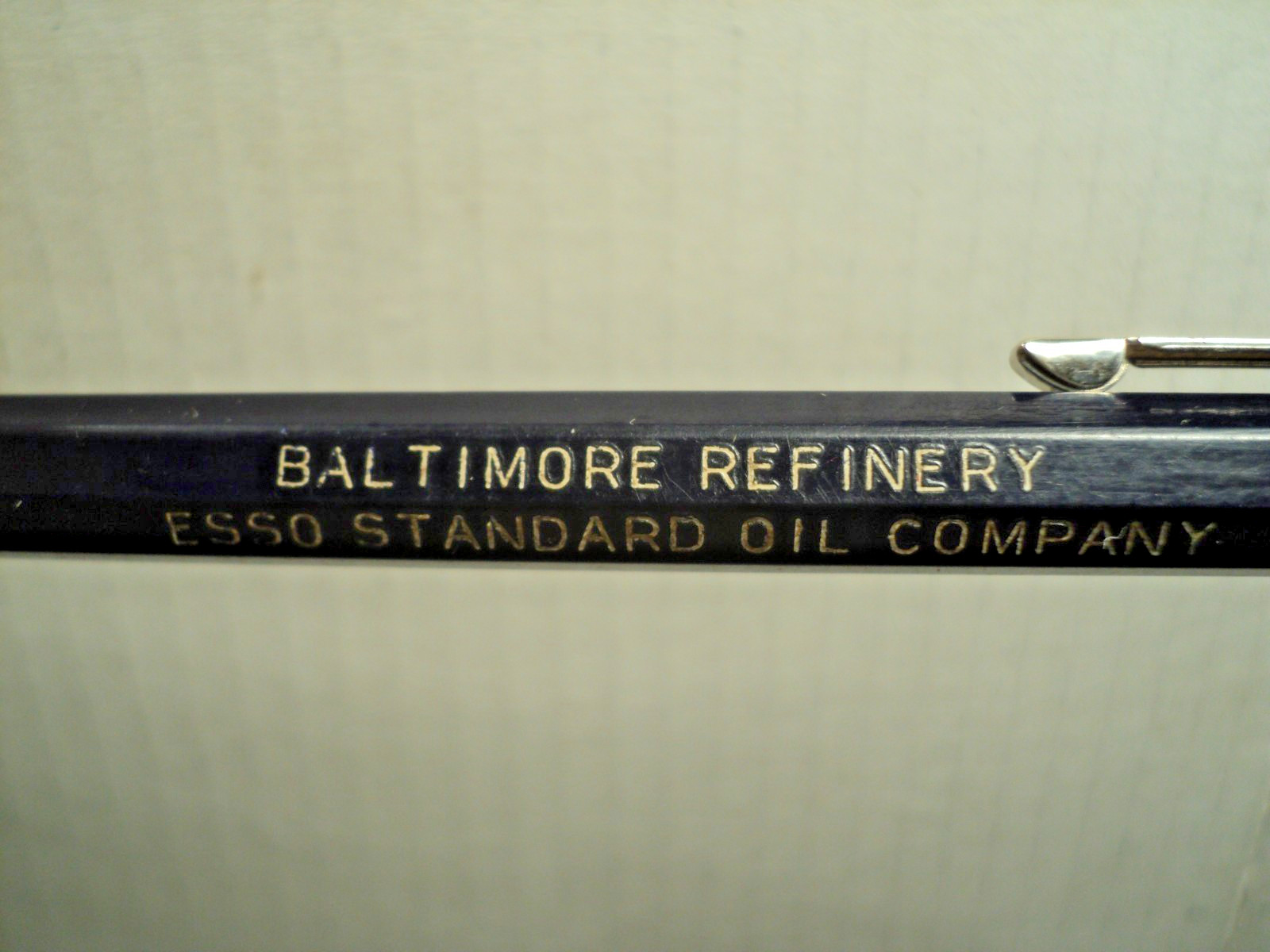 Vintage Autopoint Mechanical Pencil Esso Baltimore Refinery 5-1/2″ USA B