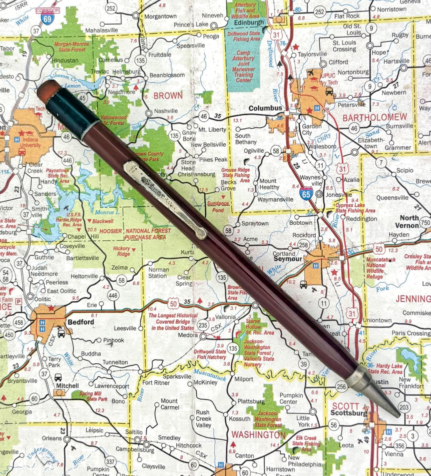 Vintage 1930s-40s Eversharp “Square 4” dark brown un-patterned celluloid pencil