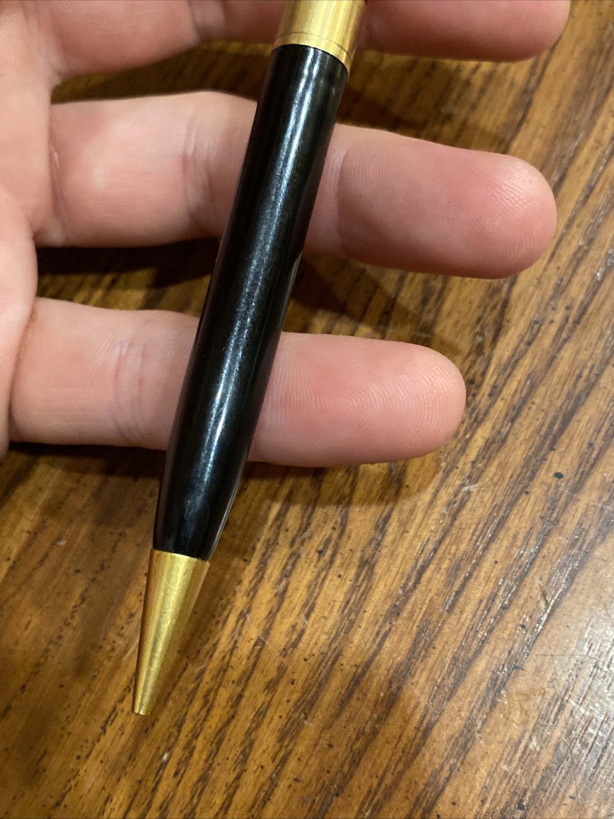 Vtg VENUS 047 G Mechanical Twist Pencil Black w Gold Tone Accents Original Label