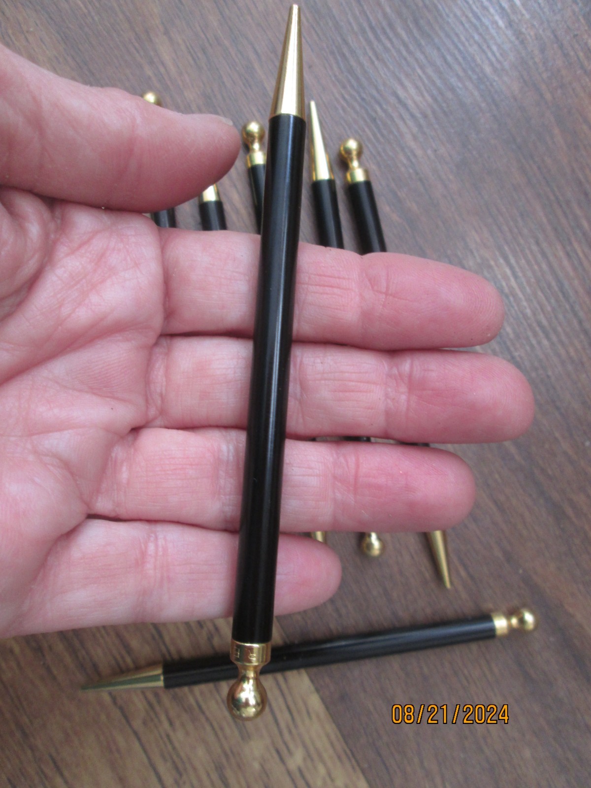 8 Matte Black and Gold Mechanical Pencils – Unbranded, No Lead 4 3/4″ Long
