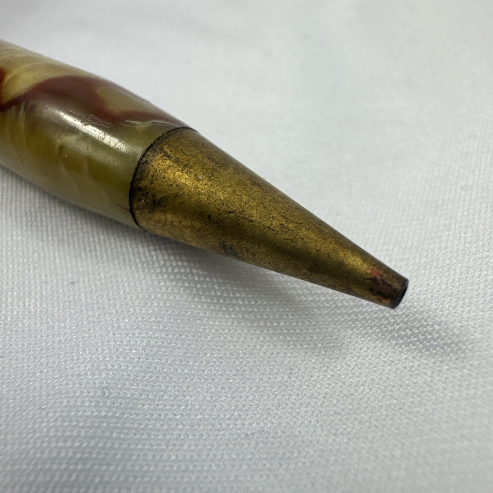 Vintage WEAREVER Mechanical Pencil Pen Marbeled Lucite Rare Writing Instrument