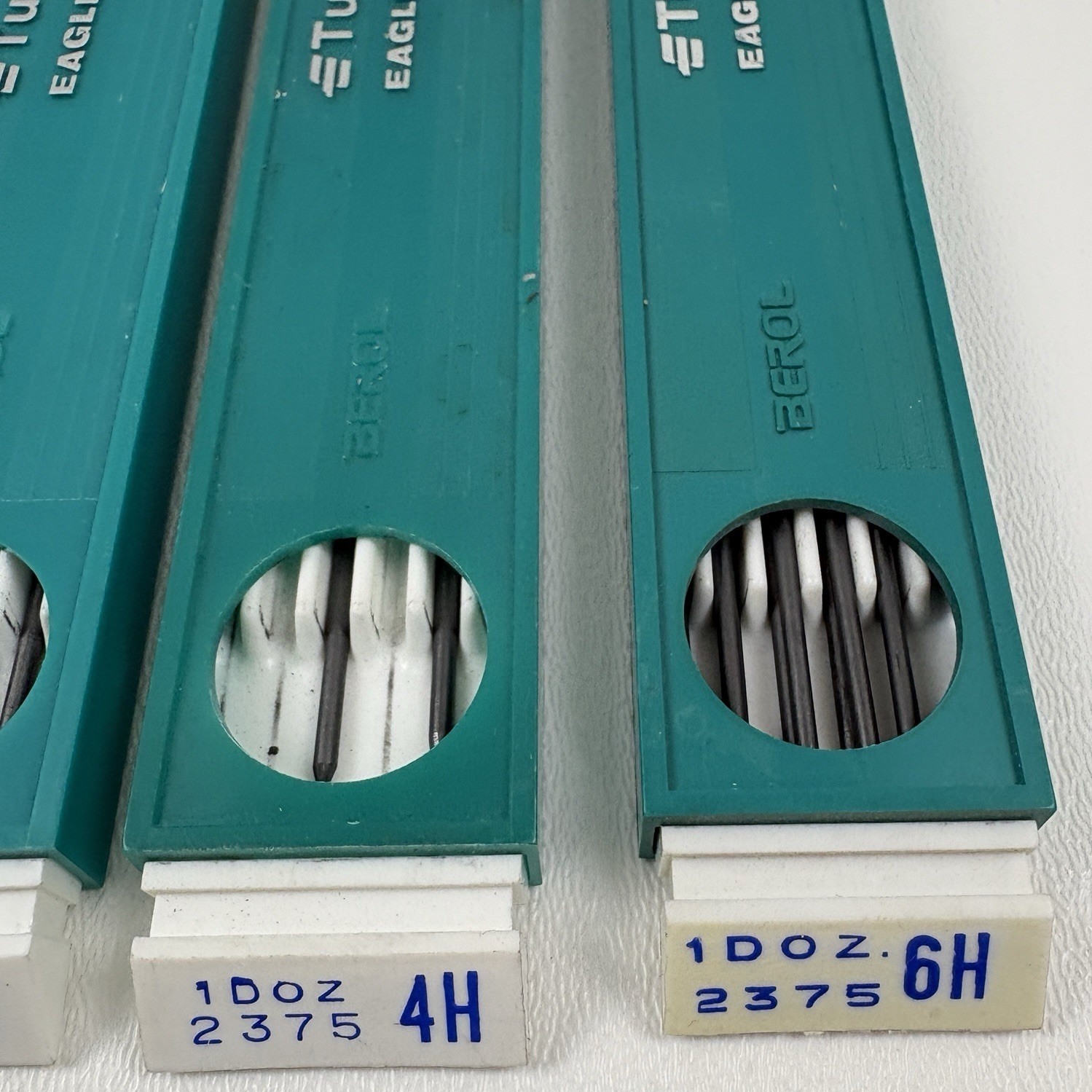 VTG Berol Turquoise Eagle Drawing Leads 6 Sets 32 Total H HB 2H 4H 6H Vermilion