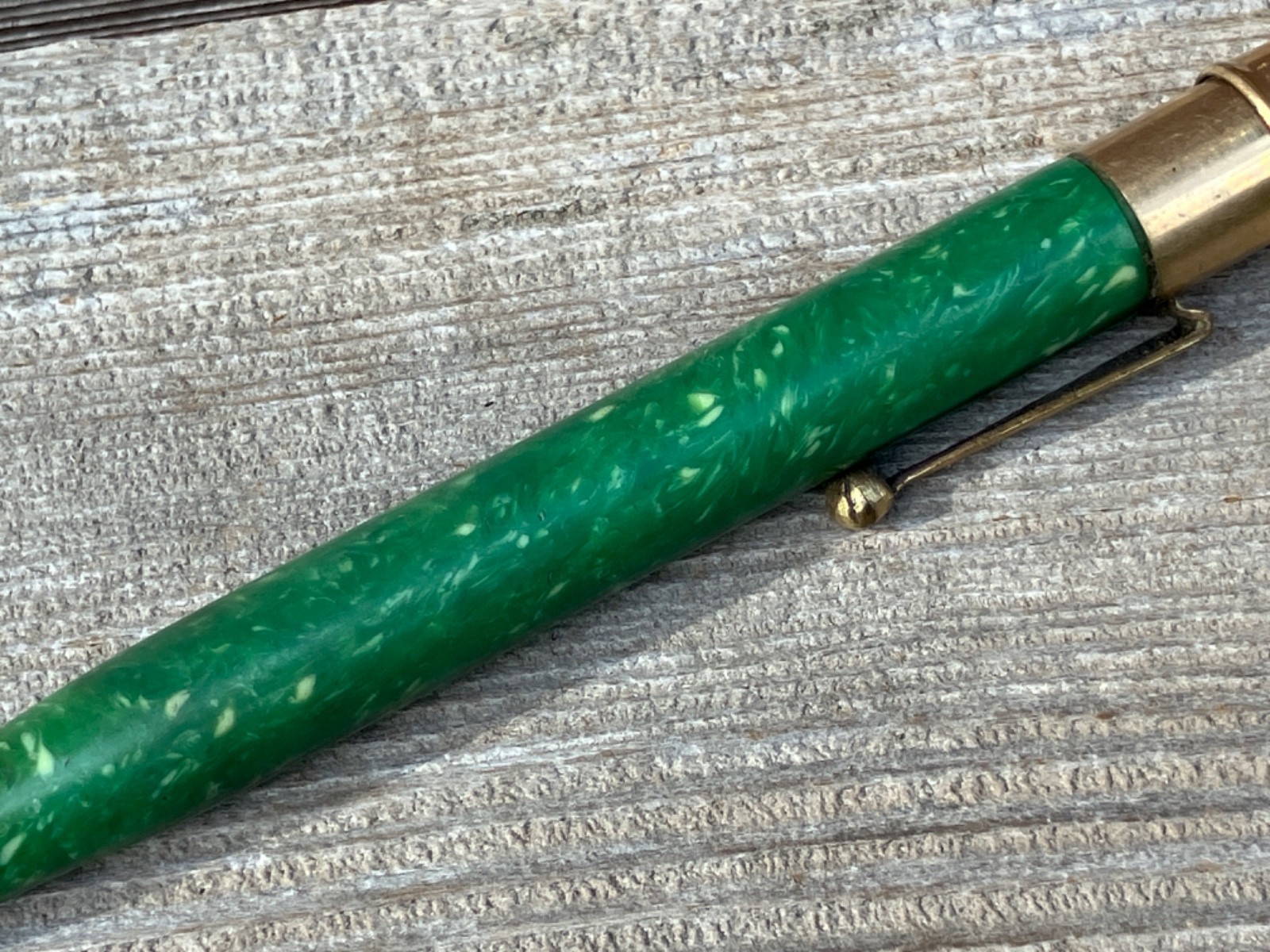 VTG GOLD BOND STONITE JADE COLORED MECHANICAL PENCIL 14 K GOLD FILLED