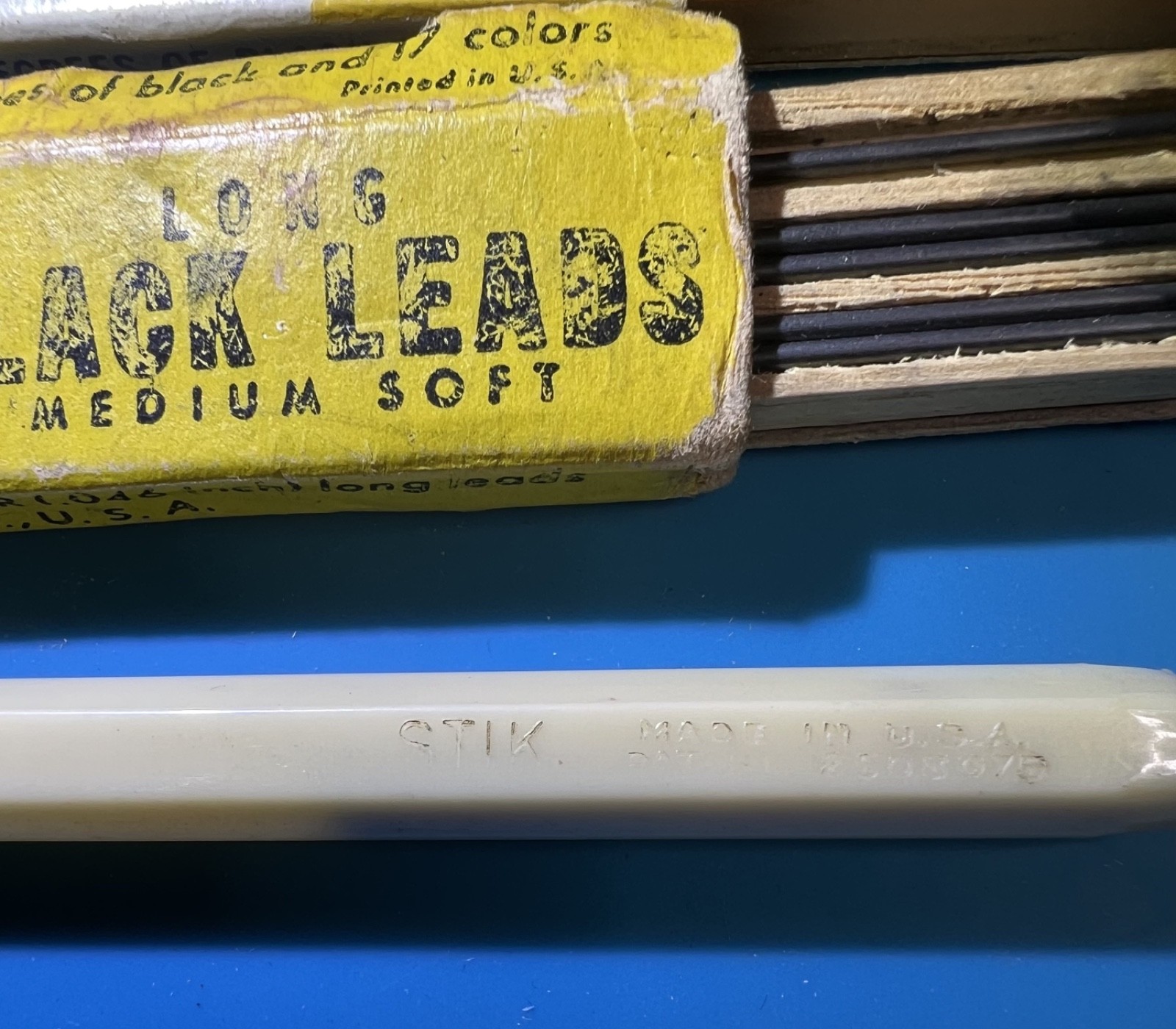 Vintage Mechanical Pencil Lead & Eraser Lot Scripto Sheaffer Parker Eagle