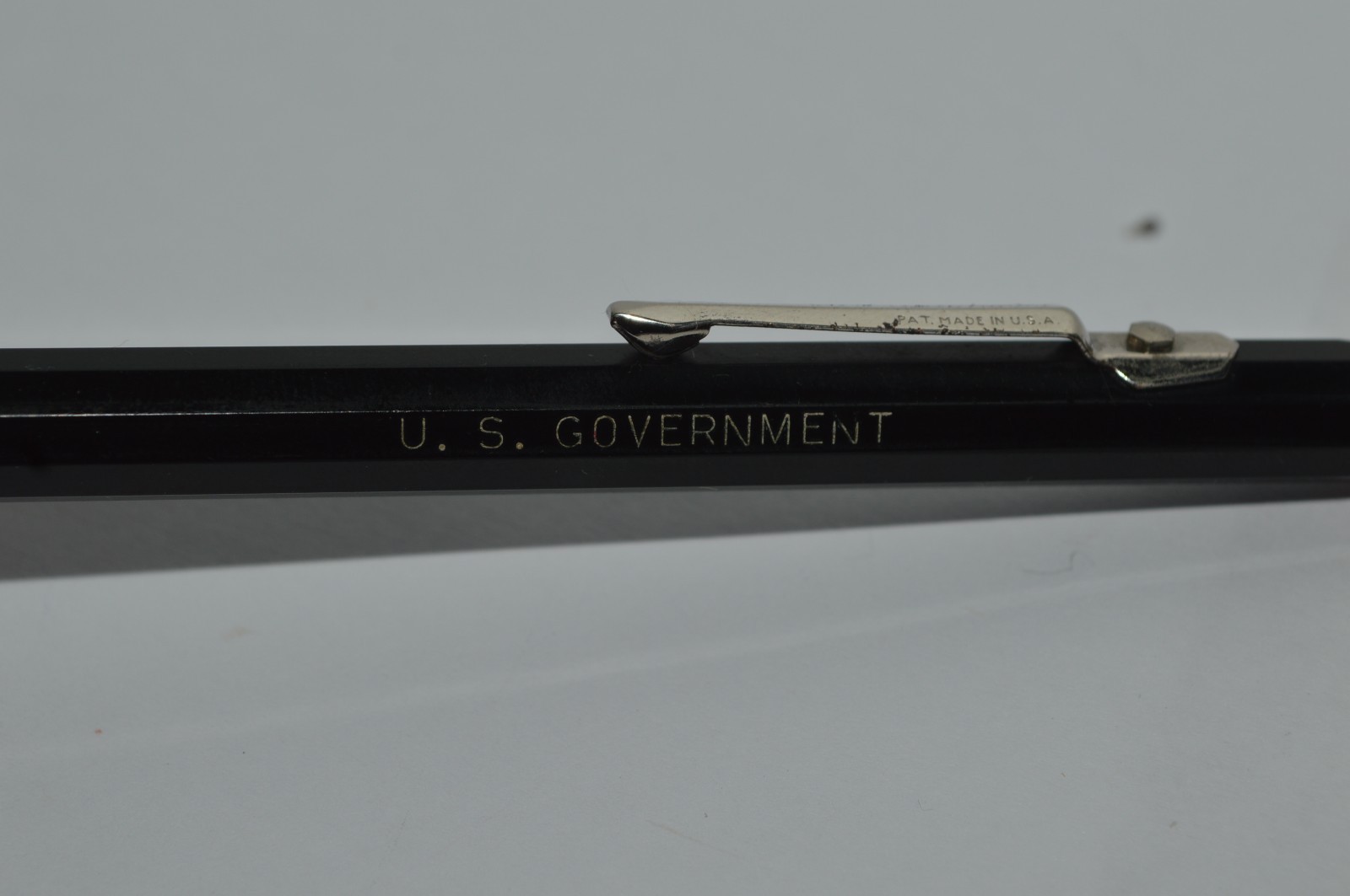 AUTOPOINT Twinpoint Red & Black Mechanical Pencil .9mm US Government Ca 1940’s