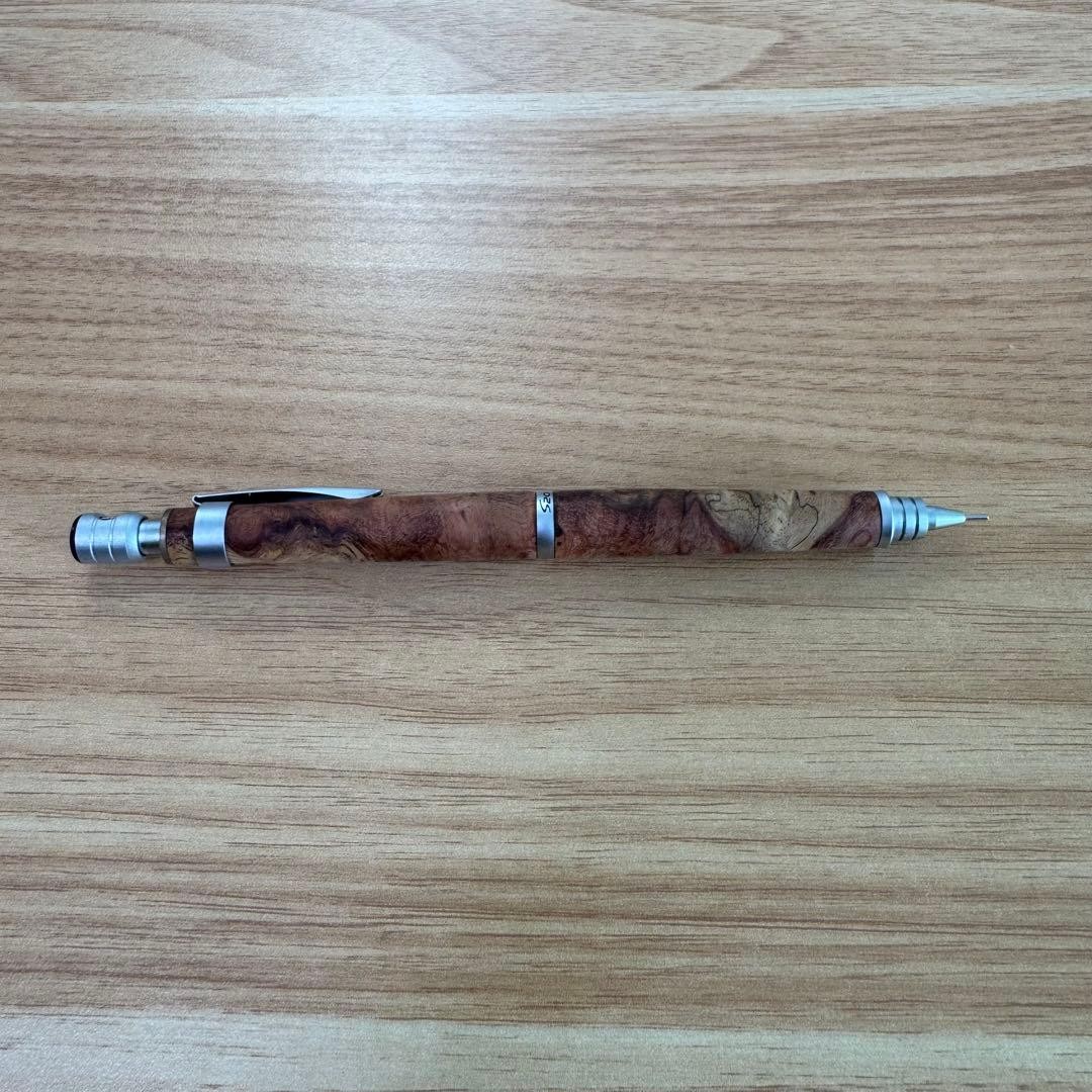S20 Red and White Karin Wooden Shaft Mechanical Pencil