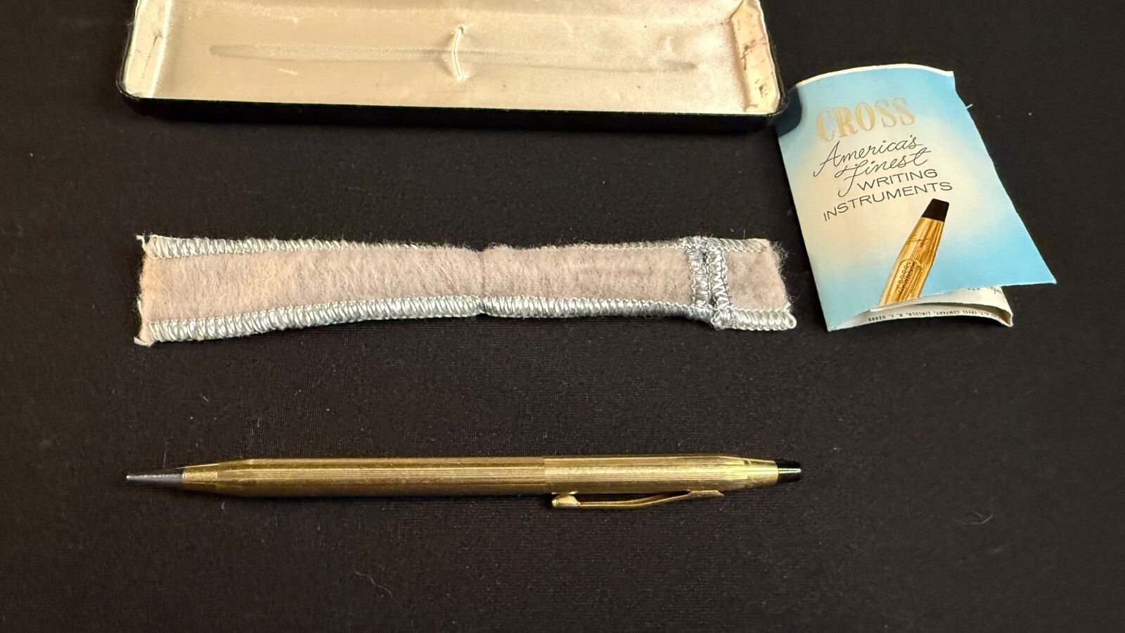 Vintage Cross 14k Gold Filled Ladies Mechanical Pencil with Box Pouch & Papers