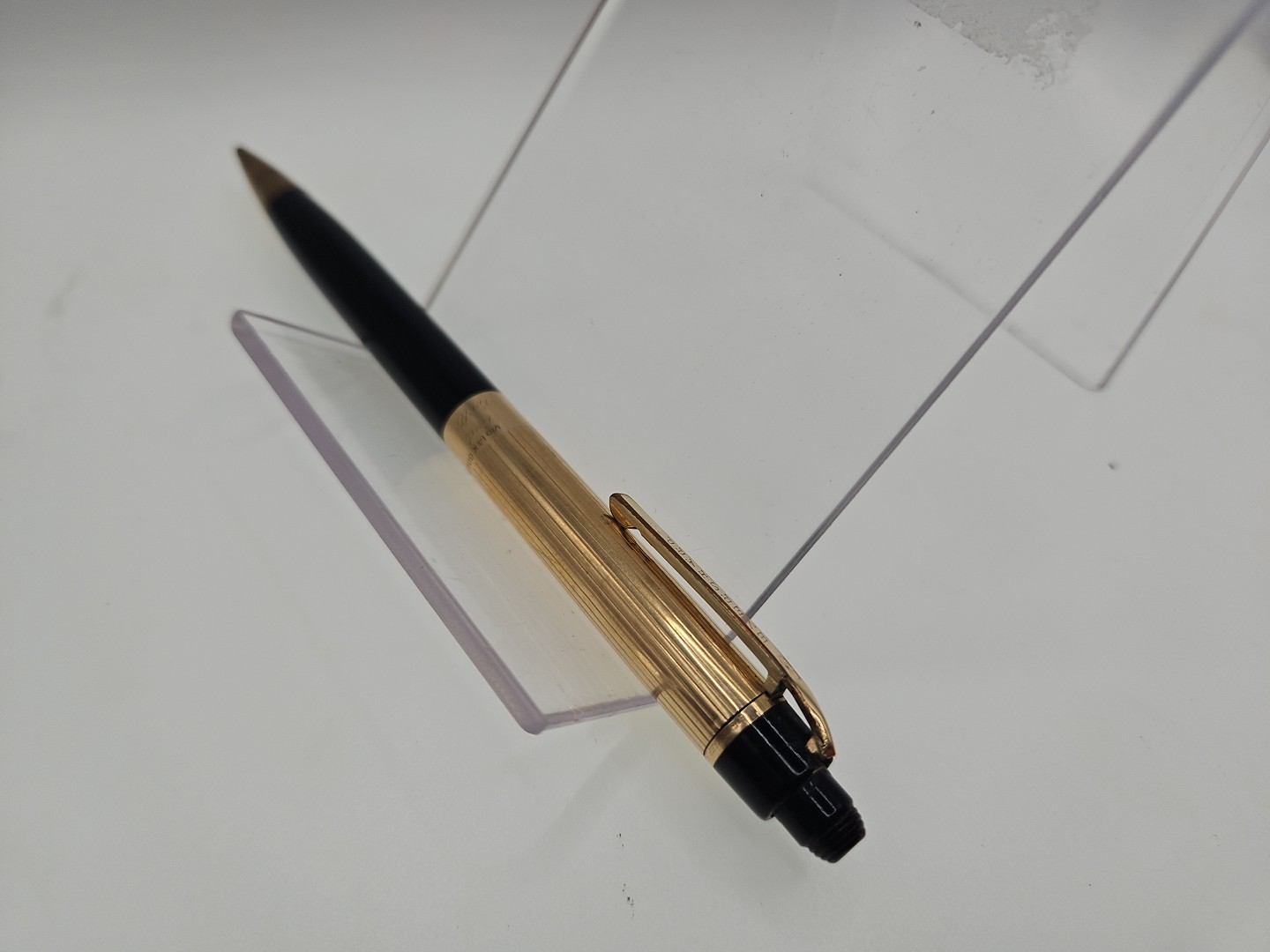 Eversharp Skyline Blue/14kt Gold Filled Cap & Gold Trim 0.9mm Pencil – 1940’s