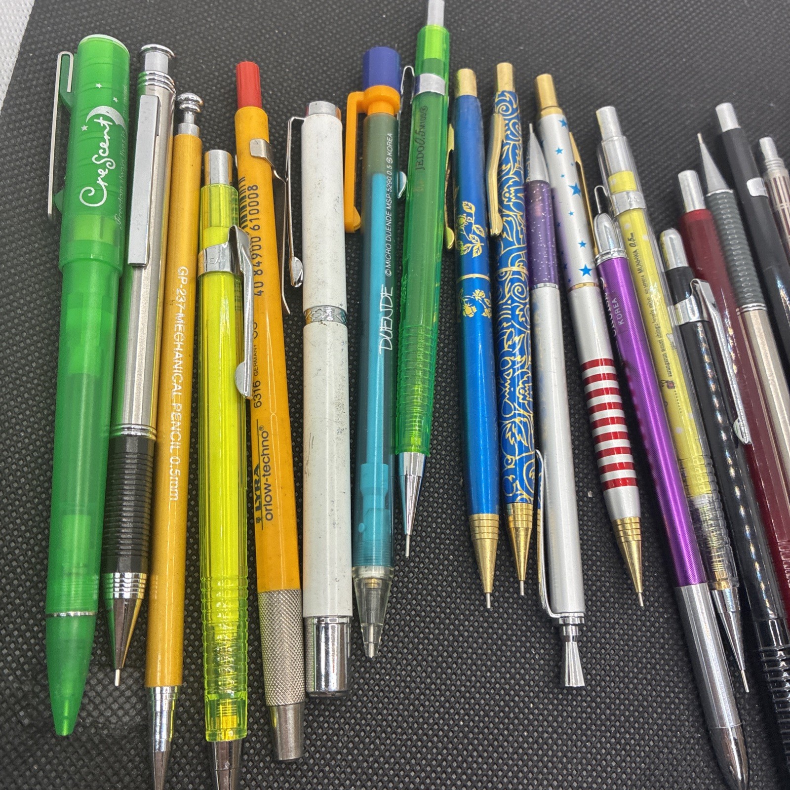 20 Mechanical Pencils Vintage Used Lot #115 LOCAAA