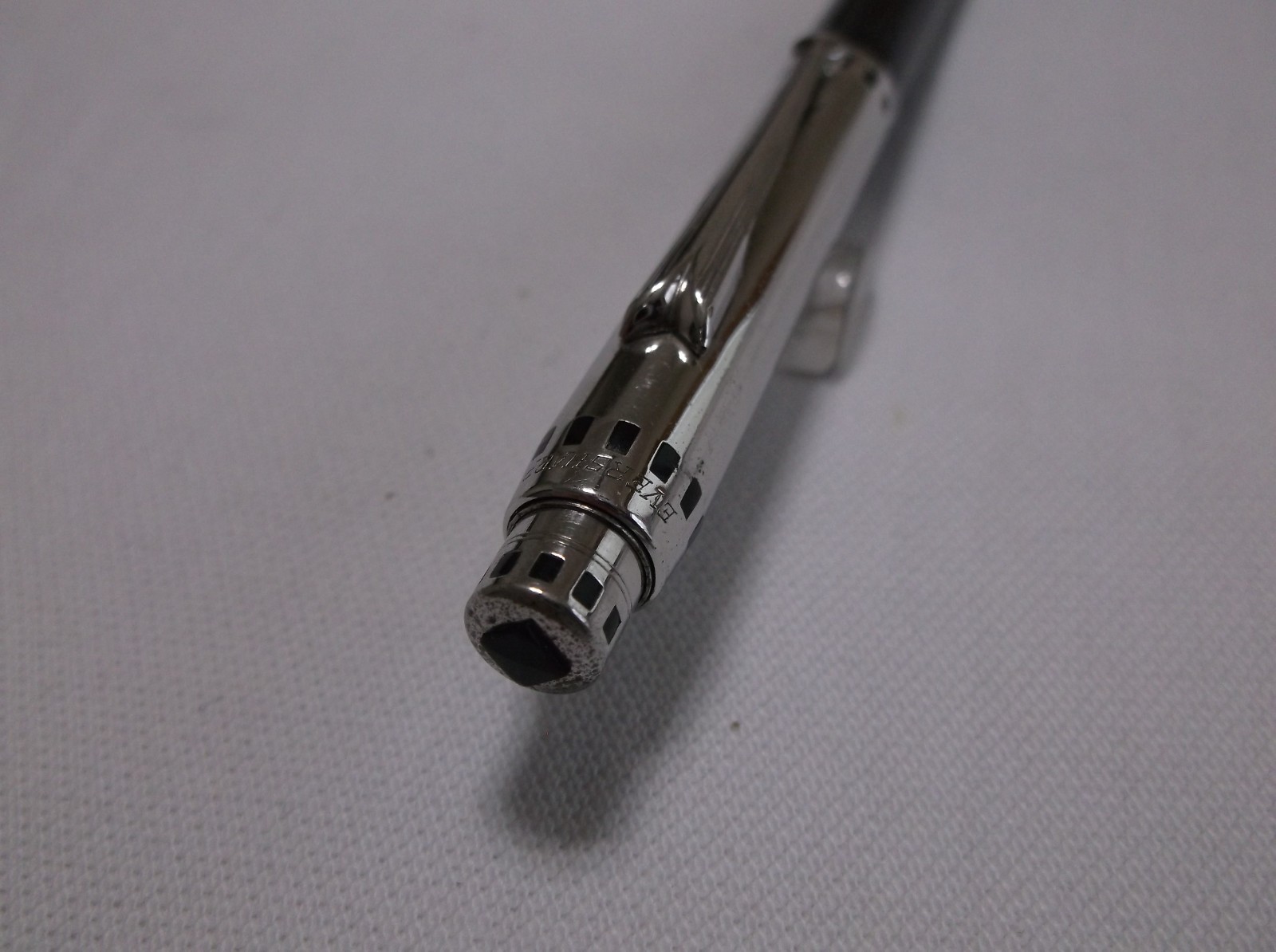VINTAGE WAHL EVERSHARP CORONET BLACK / CHROME REPEATER PENCIL / 1.18 mm LEAD
