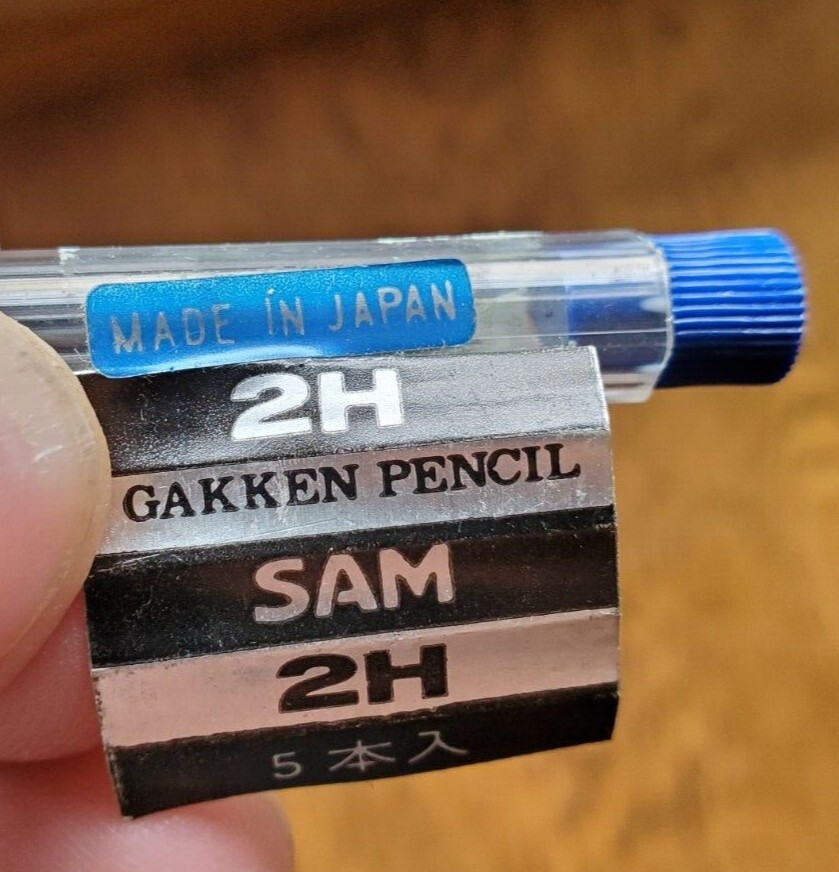 VINTAGE SET GAKKEN PENCIL SAM LONG 2.0MM DRAFTING MECHANICAL PENCIL 1970S.