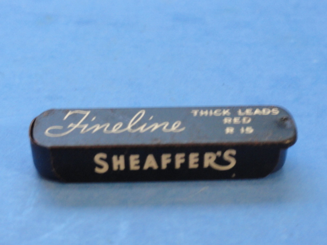 VINTAGE SHEAFFER FINELINE THICK LEADS RED R 15
