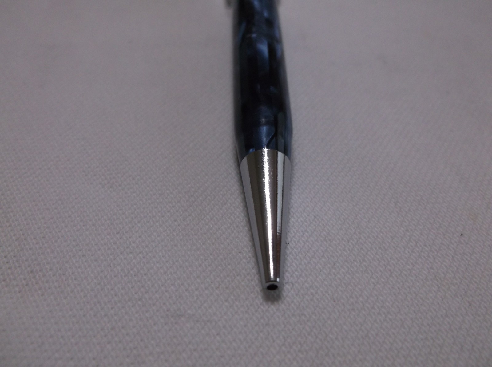 VINTAGE WAHL EVERSHARP CORONET BLUE STRIPE MECHANCIAL PENCIL / 1.18 mm LEAD