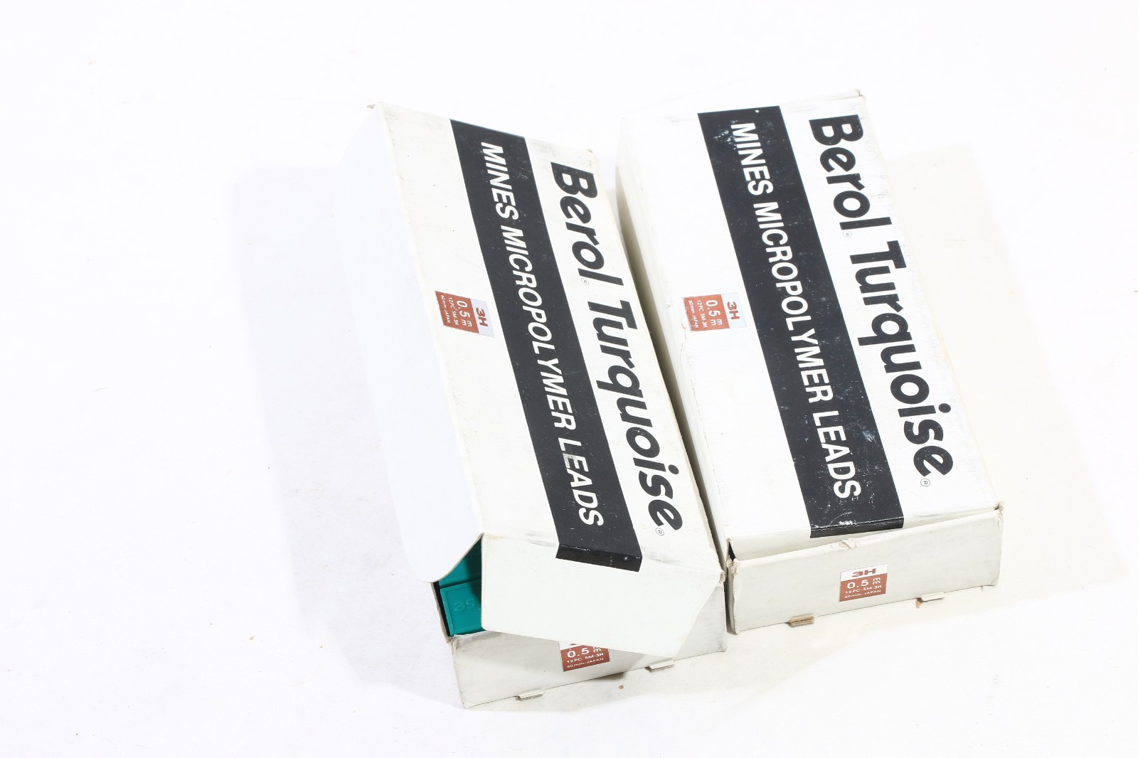 HUGE GROUP OF BEROL TURQUOISE EAGLE PENCIL LEADS 3H – 97 CASES 12 LEADS IN EACH