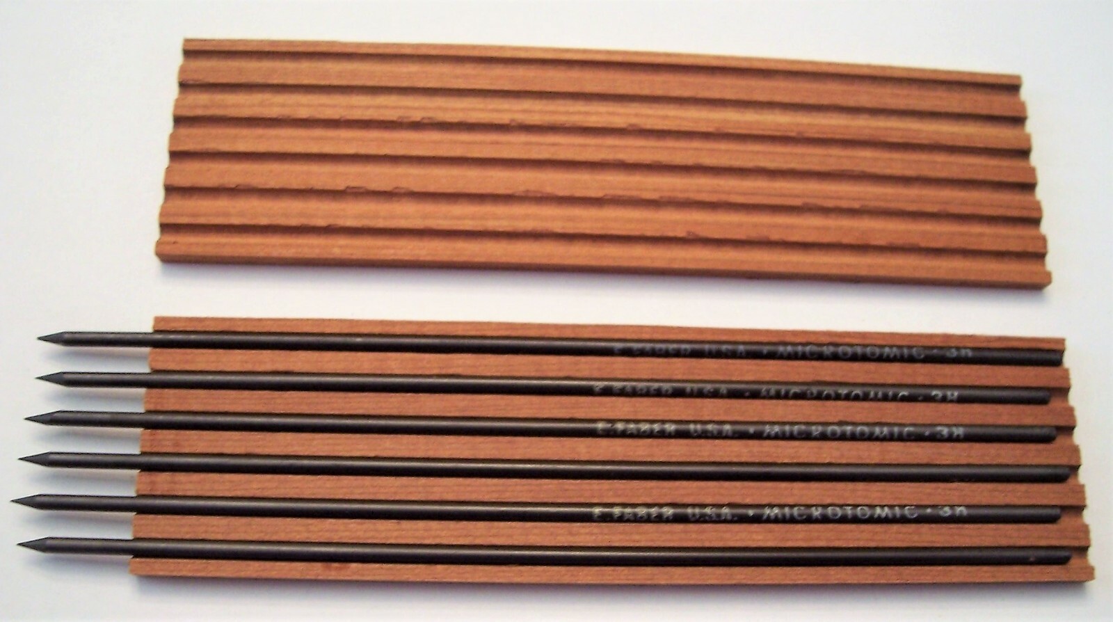 Vintage Pack of 6 Eberhard Faber Microtomic 6100 3H 17 Degrees Pencil Leads