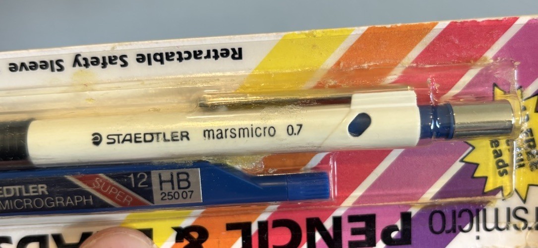Staedtler Marsmicro 0.7 mm White Mechanical Pencil & Leads Comfort Grip NOS READ