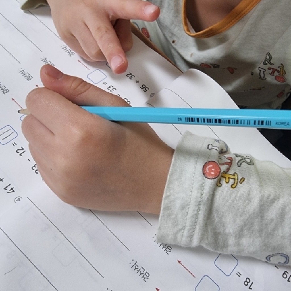 School Pencil 2B Mint 24 Pcs (12×2 Pack) Made in Korea Student Writing Drawing