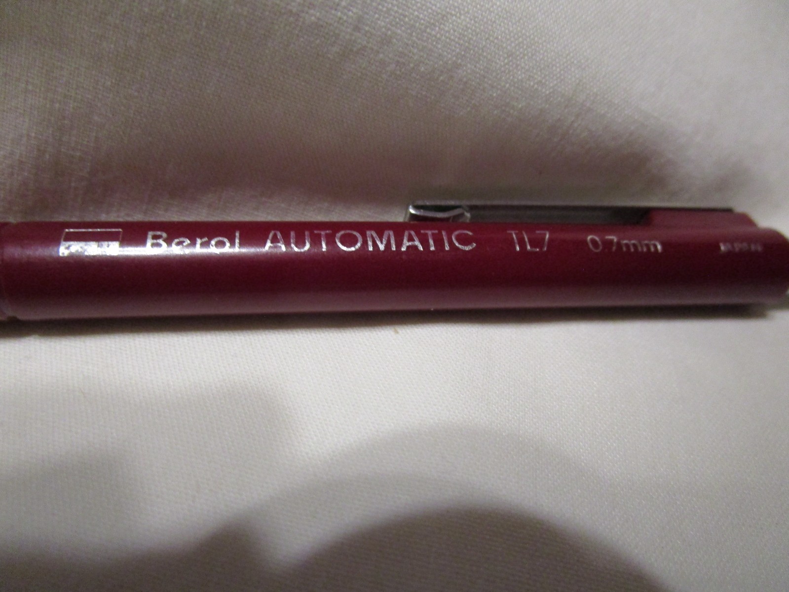 1 BEROL AUTOMATIC TL7 O.7MM MAROON MECHANICAL PENCIL MADE IN JAPAN NICE