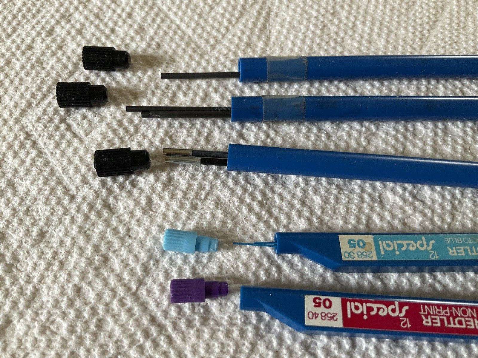 Staedtler Mars Lumograph & Non Print Drawing Leads Sample Lot