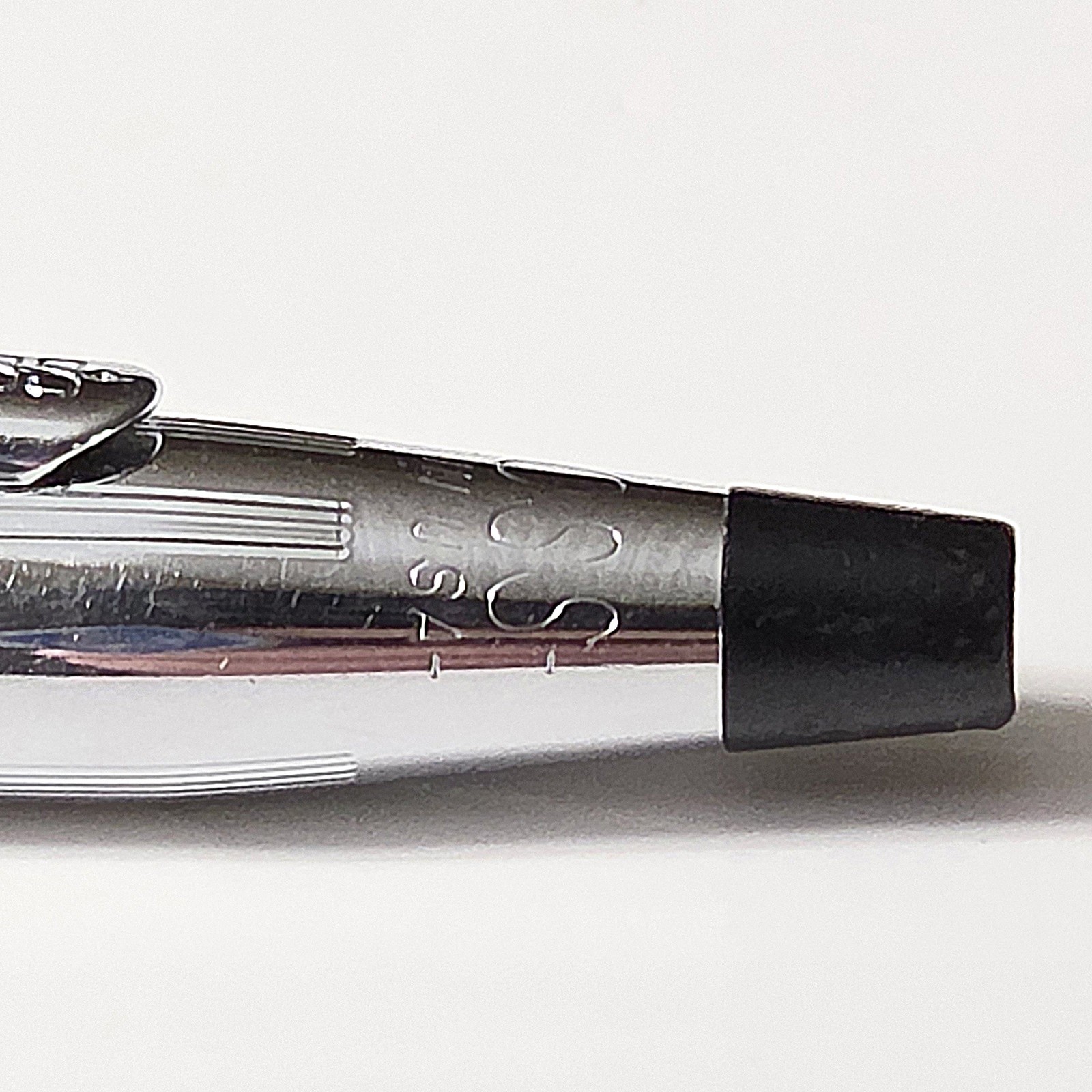 Vintage Cross Century Chrome w/Knurled Grip .9mm Pencil 1960’s USA (No Monogram)