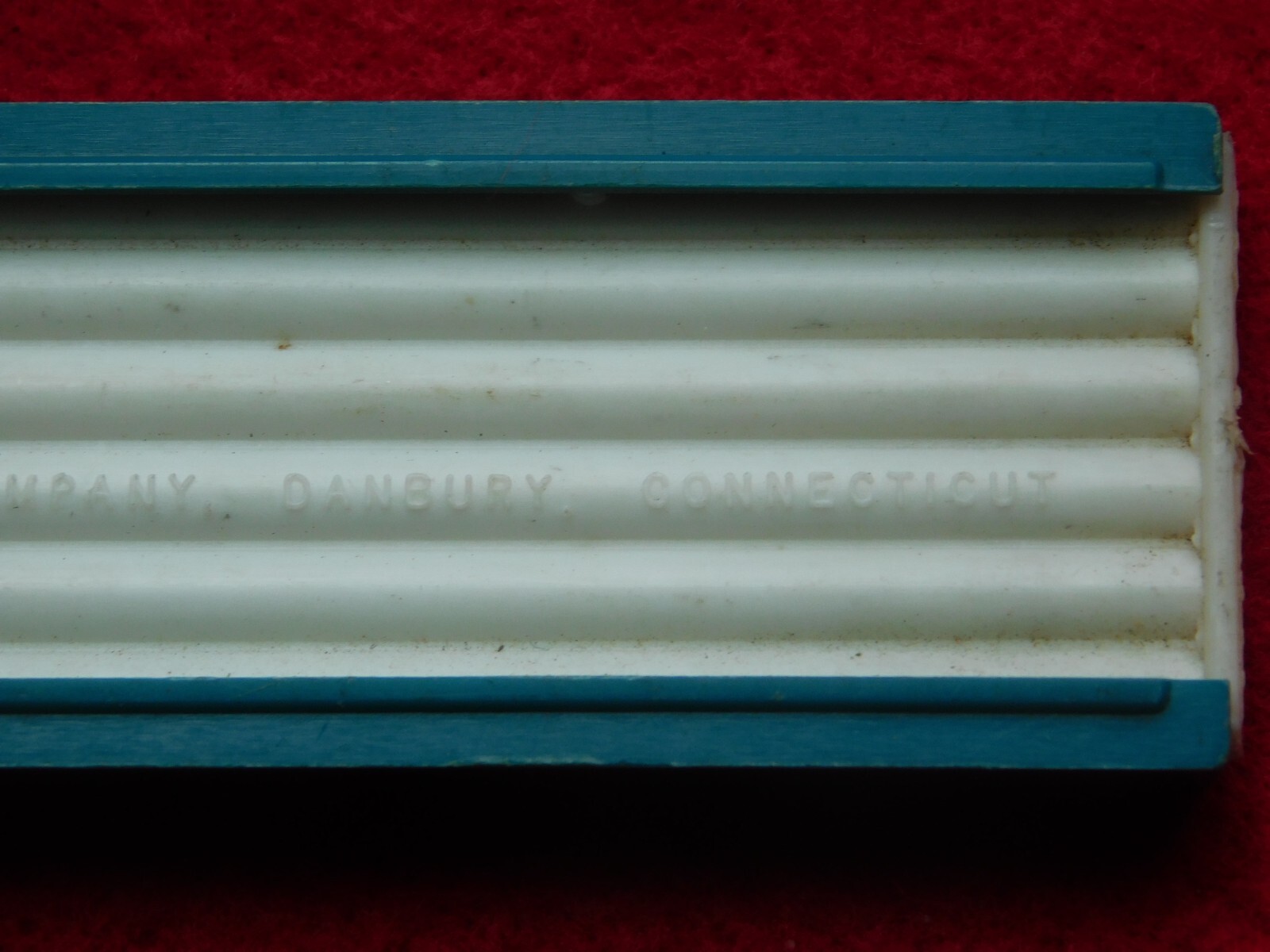 VINTAGE MECHANICAL PENCILS OFFICE 3 EAGLE TURQUOISE DRAWING LEADS