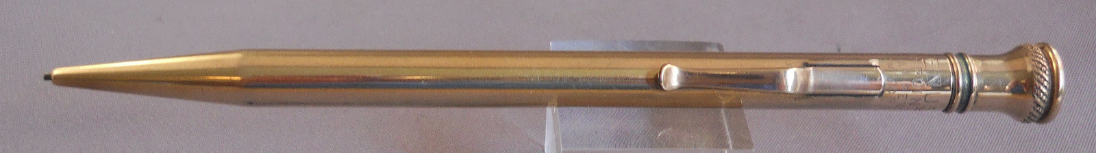American Pencil Co. “Venus” Everpointed Gold Fill Pencil-working