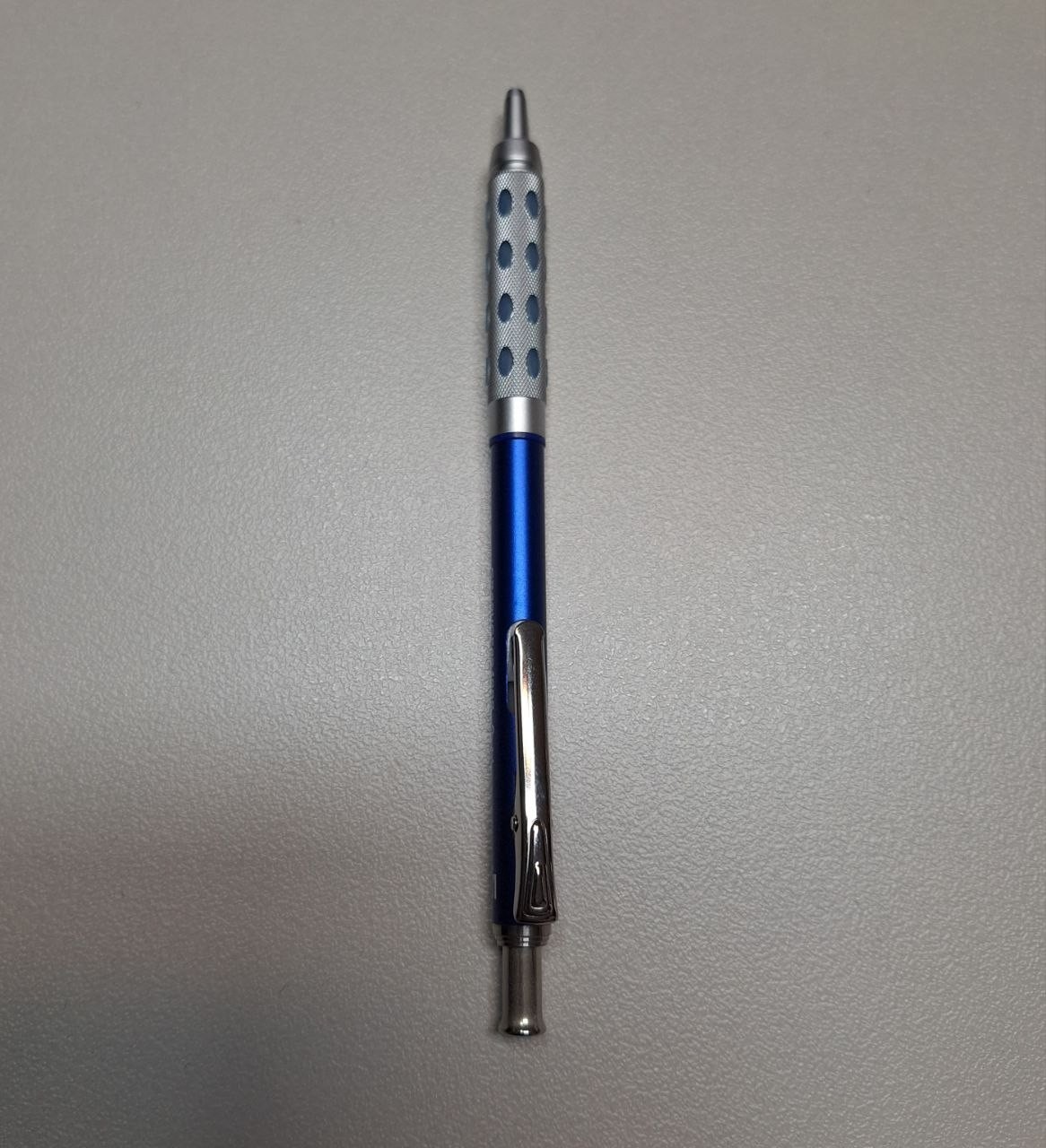 Pentel Graph Gear 1000 Loft Blue Limited mechanical pencil PG1015 Graphgear 0.5m