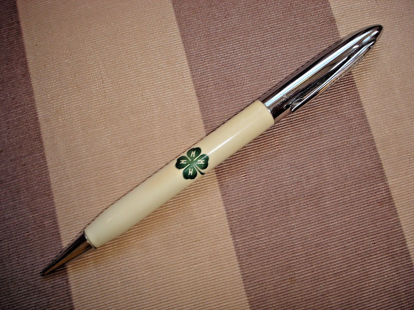 Vintage 4-H “THANKS FOR SERVING” Mercer County (Ohio) White Mechanical Pencil