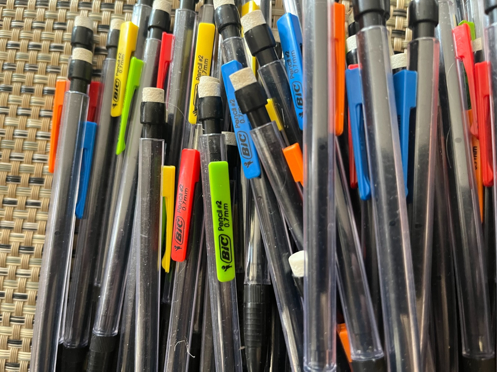 Lot of 117 BIC Mechanical Pencils 0.7mm HB #2
