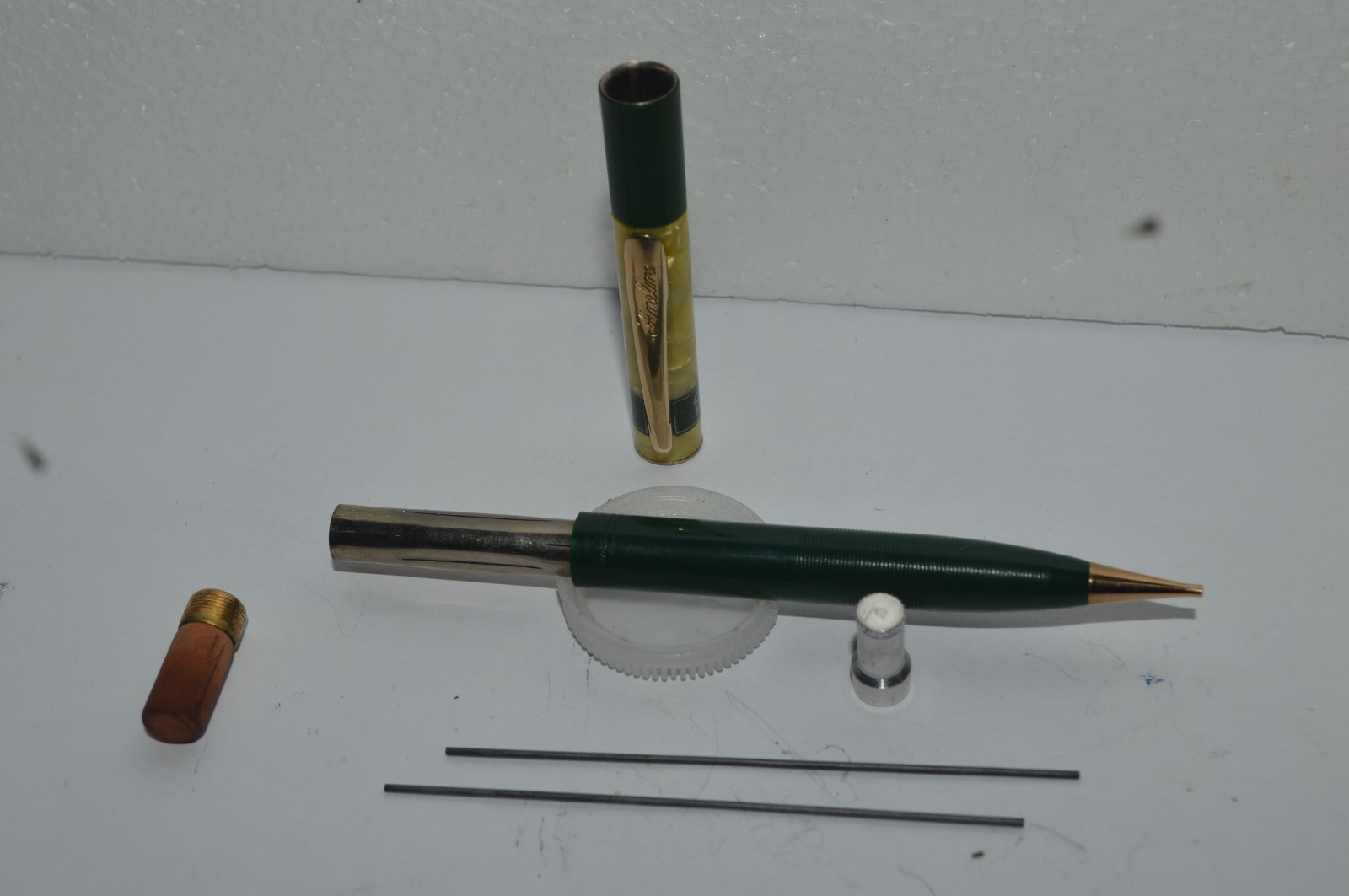 FINELINE Mechanical Pencil By Sheaffer Standard Glass & Paint Promo Circa 1950s