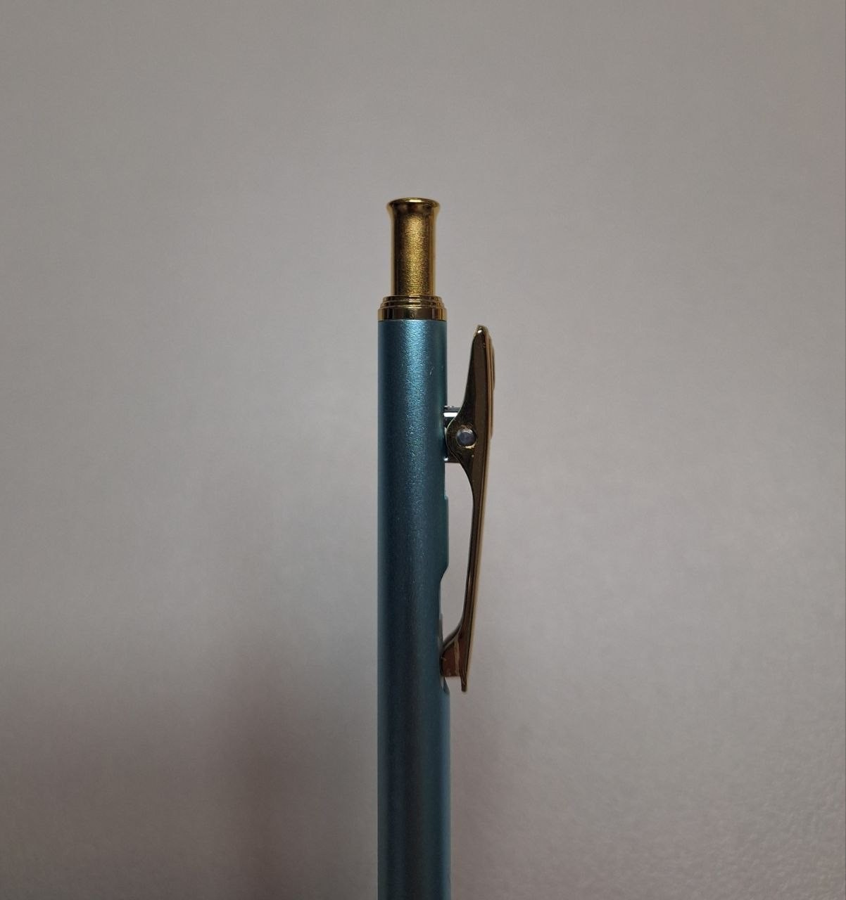 Pentel Graph Gear 1000 Limited Edition Mechanical Pen Graphgear Sky Blue & Gold
