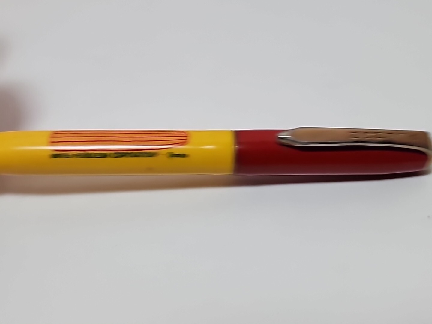 Vintage Vernon Mechanical Pencil United Picker Lube Omaha Advertisement JRR14