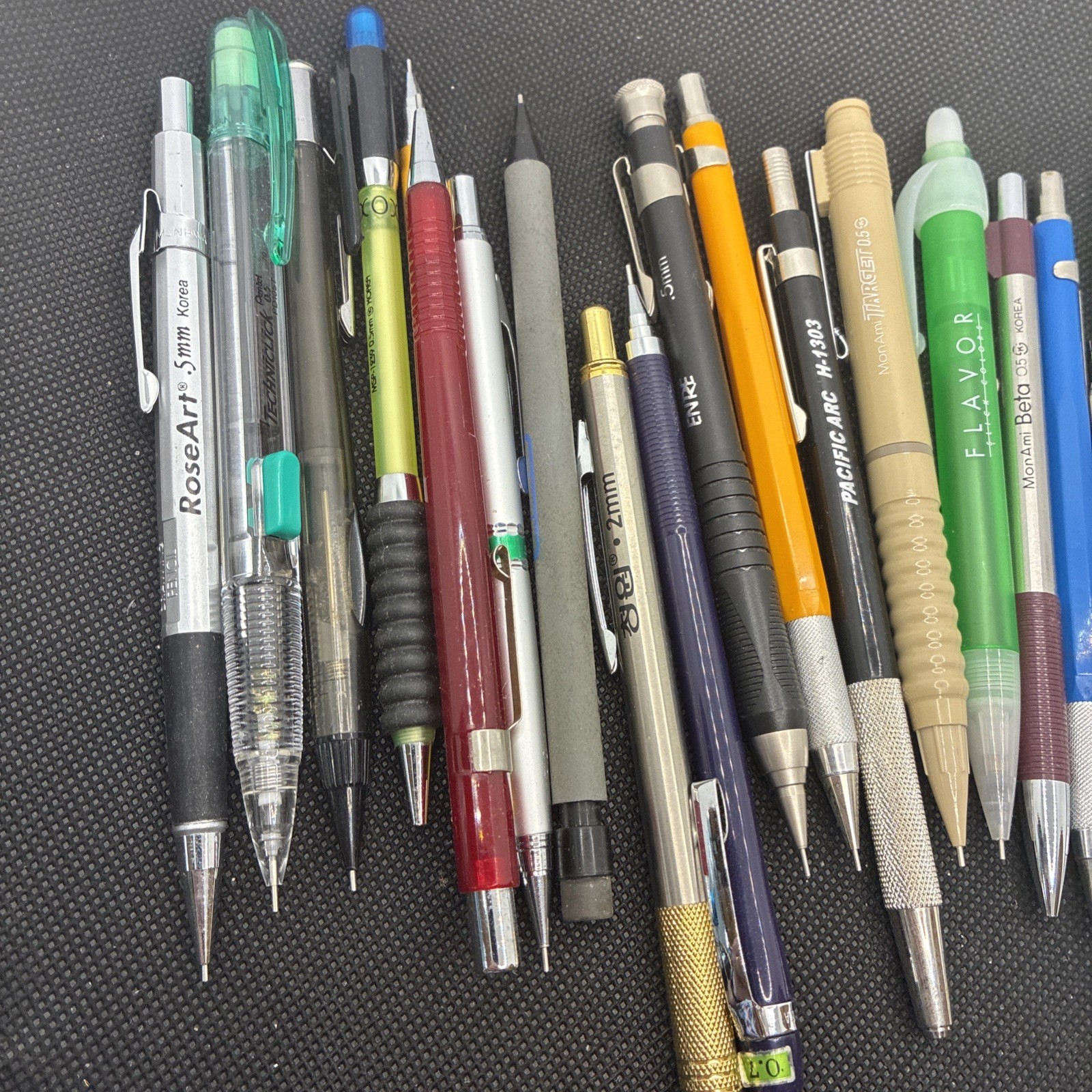 20 Mechanical Pencils Vintage Used Lot #107 LOCAAA