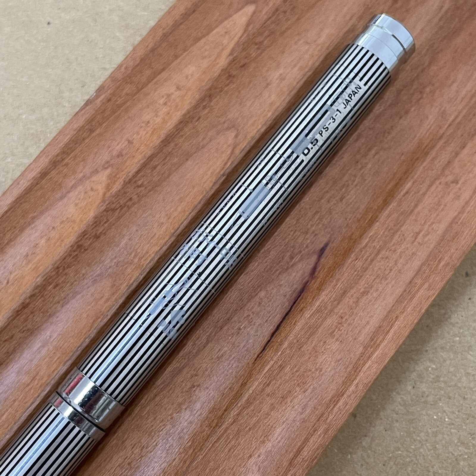 Kokuyo Mechanical Pencil Black Stripe Body Knock 0.5 mm Made in Japan