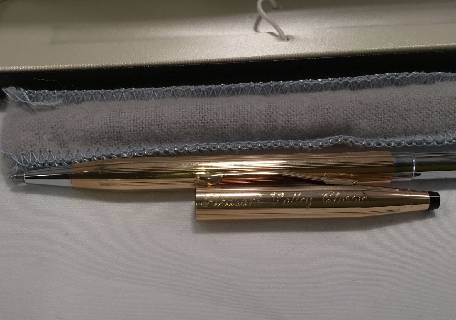VTG UNUSED 1970’S 14K GOLD FILLED CROSS PENCIL IN ORIGINAL BOX & DUST COVER