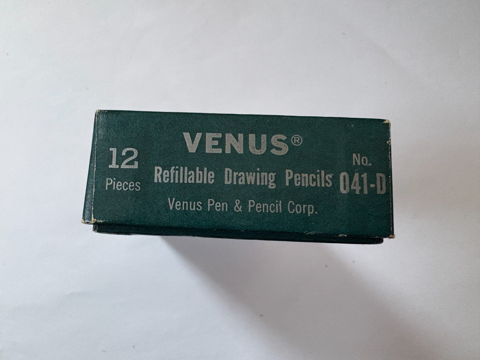 Vintage Venus Refillable Drawing Pencil Set, 8 Pieces, No. 041-D – Pre-Owned