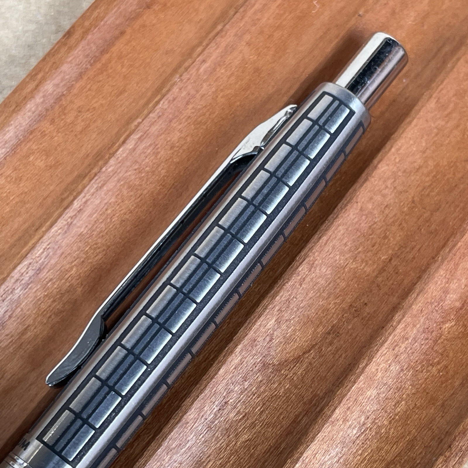 Platinum Riviere Mechanical Pencil Etched Square Pattern Made in Japan