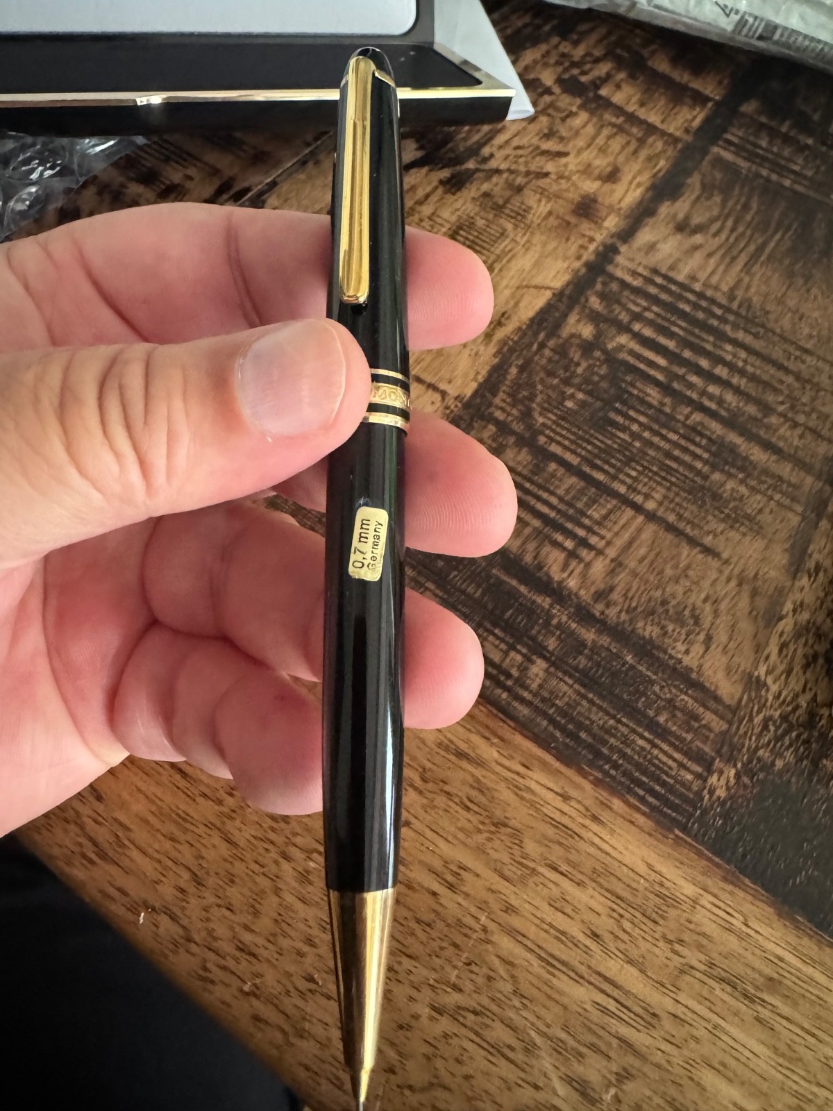MONTBLANC MECHANICAL PENCIL (—- MINT—-) 0.7mm