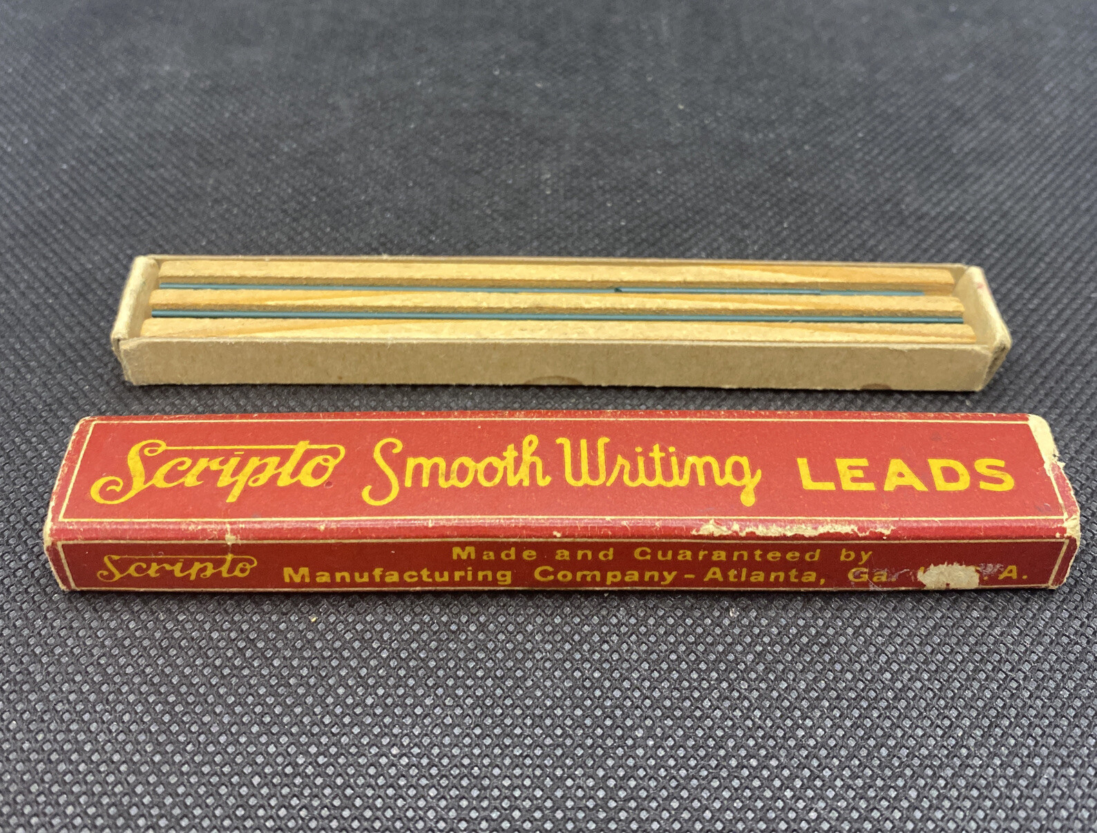 Vintage Scripto Smooth Writing Leads Finest Writing Drawing U.S.A. Green No. 132