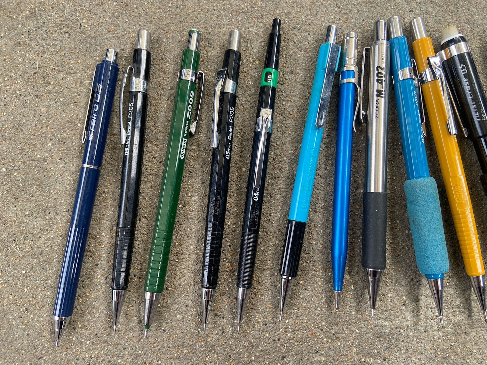 Lot of Mechanical Pencils – Pilot – Pentel – Etc – Untested