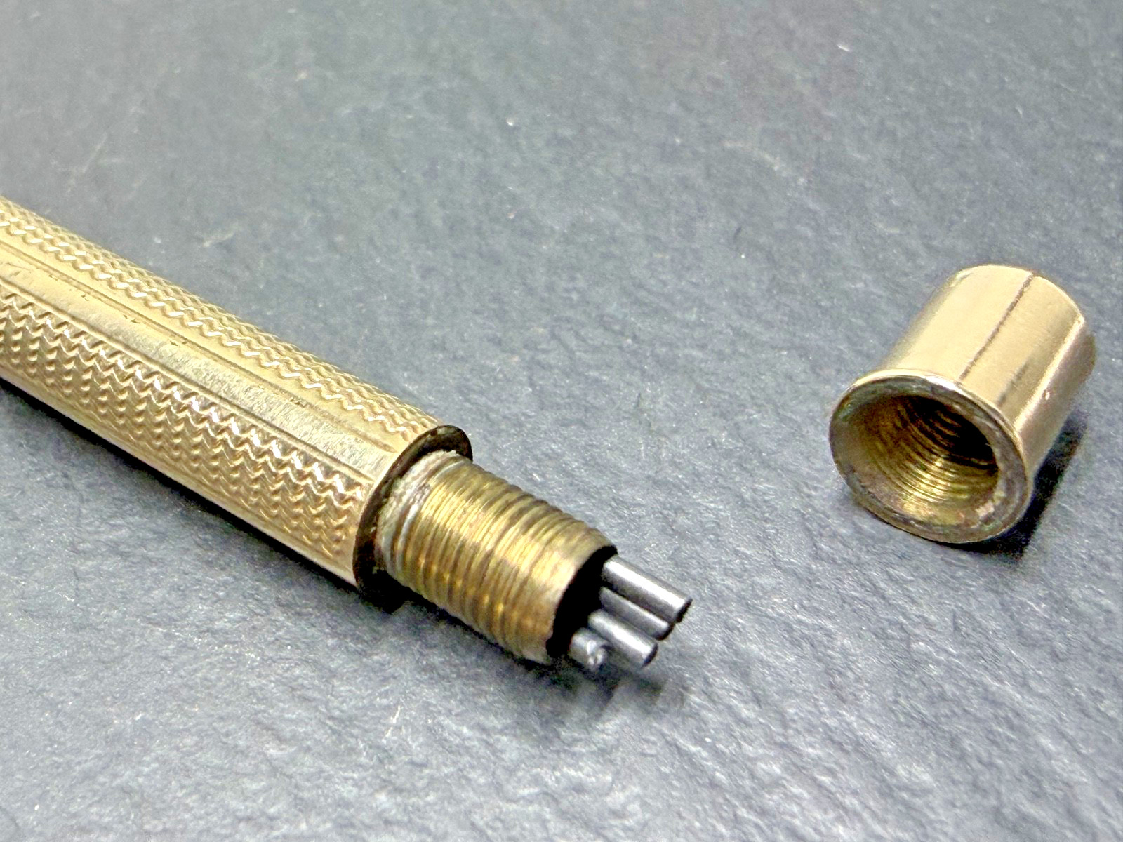 ANTIQUE GOLD FILLED TELESCOPING MECHANIC PENCIL N997
