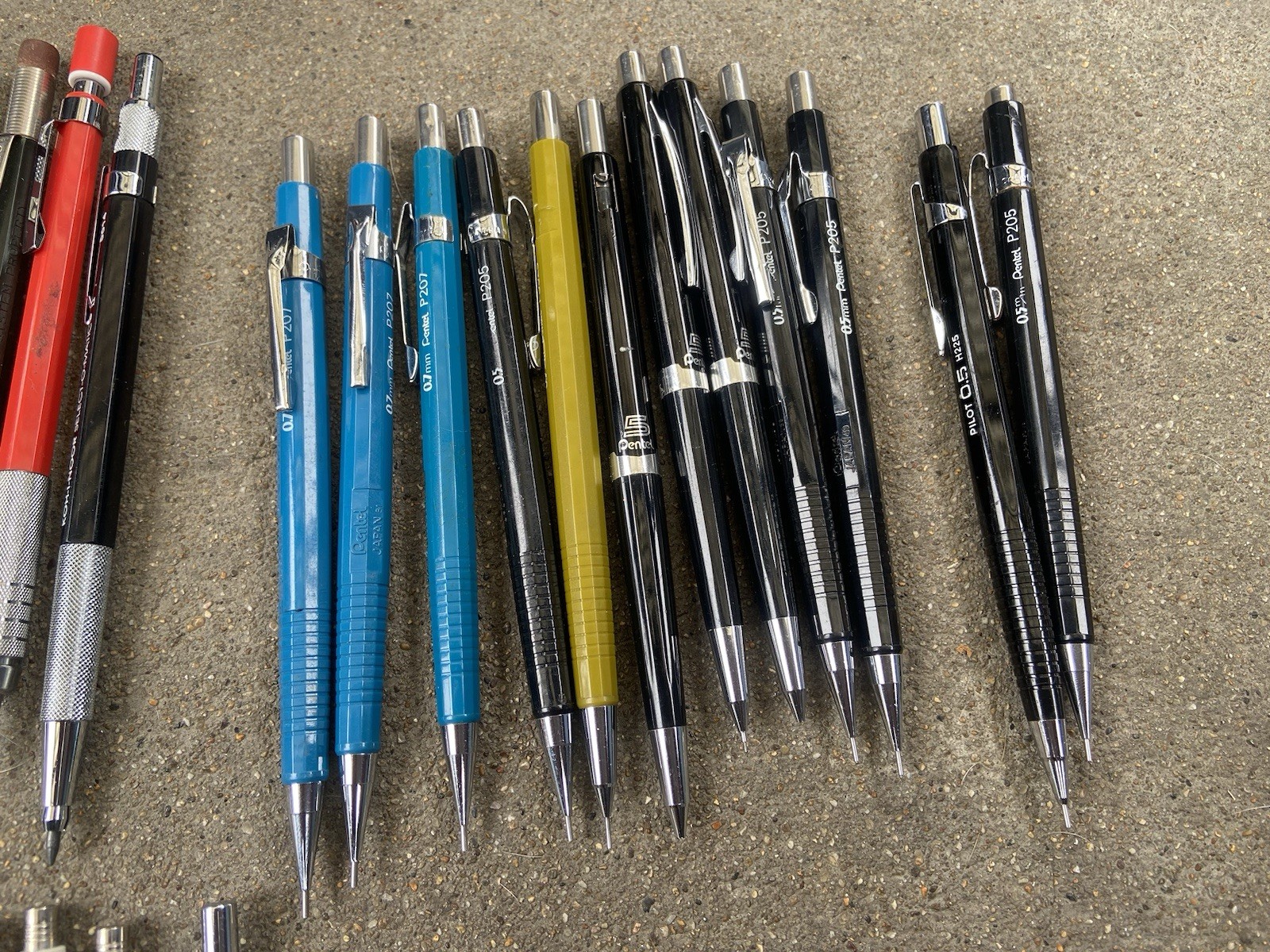 Lot of Mechanical Pencils – Pilot – Pentel – Parker – Etc – Untested