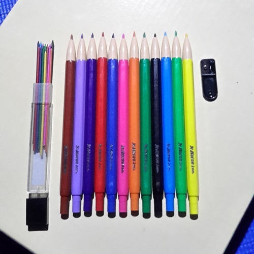 Horse Color Pencils Set Mechanical 2.0 mm. with 12 colors sharpener