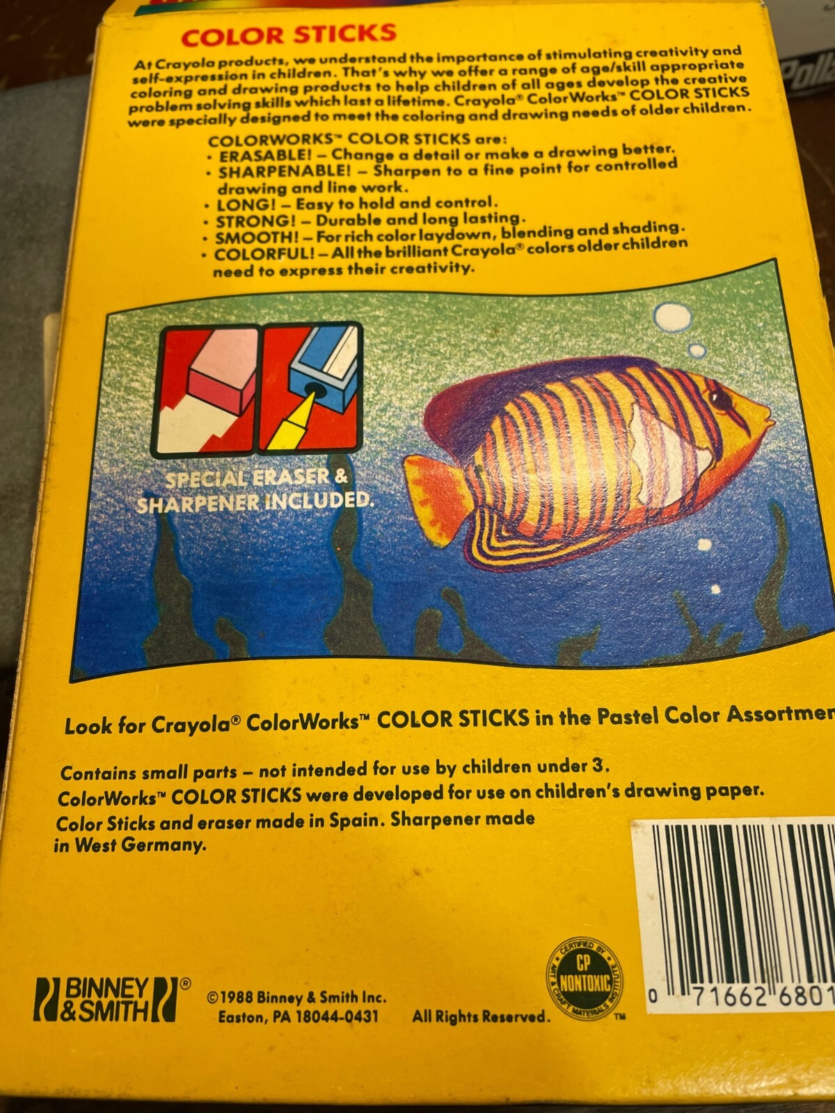 VTG 1988 Crayola ColorWorks 10 Color Erasable Crayon Sticks w/Eraser & Sharpener