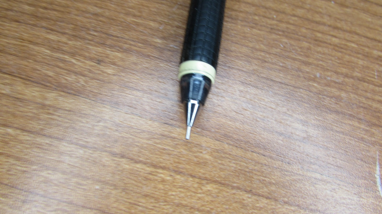 Niji Grip 350 Double Knock Mechanical Pencil 0.5 mm