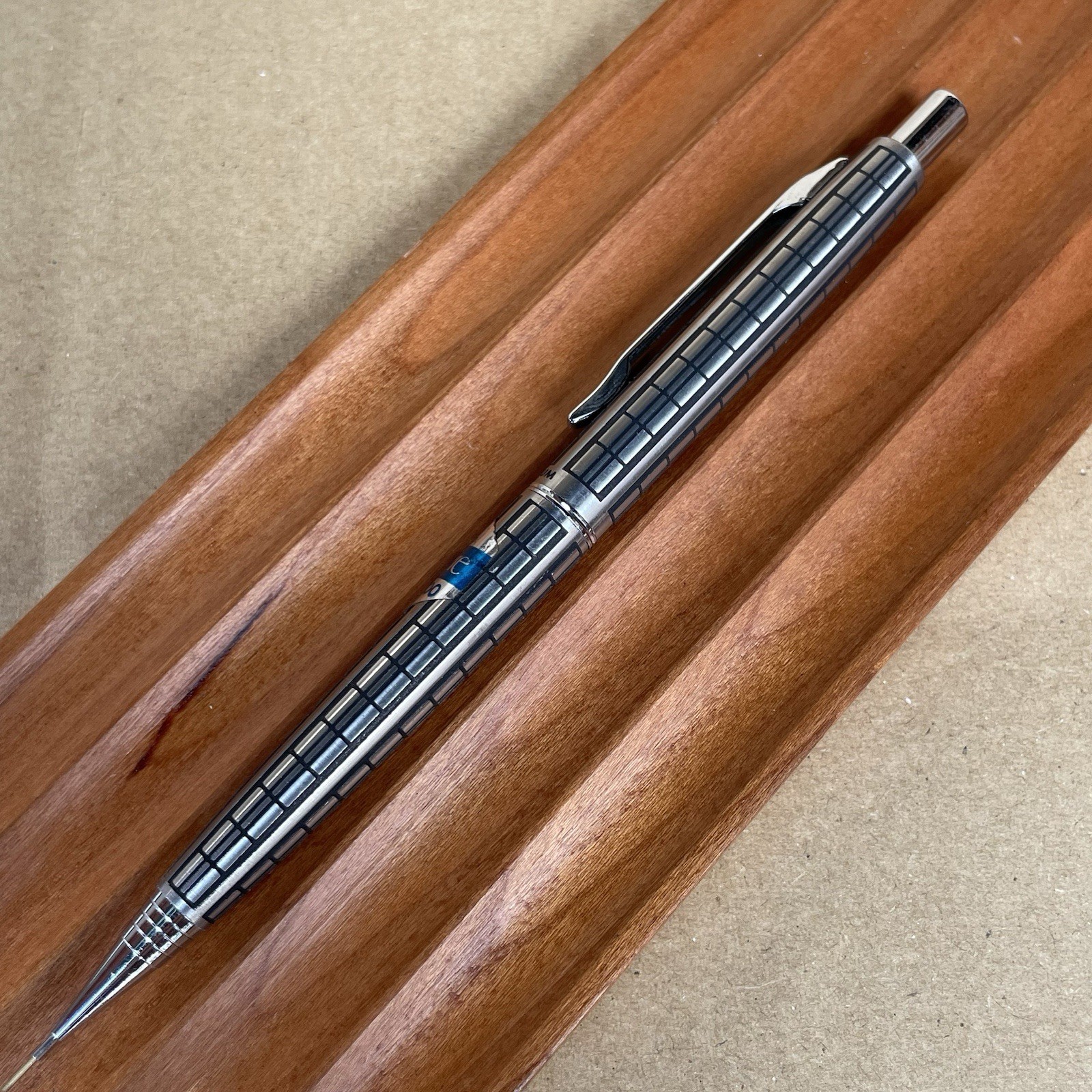 Platinum Riviere Mechanical Pencil Etched Square Pattern Made in Japan