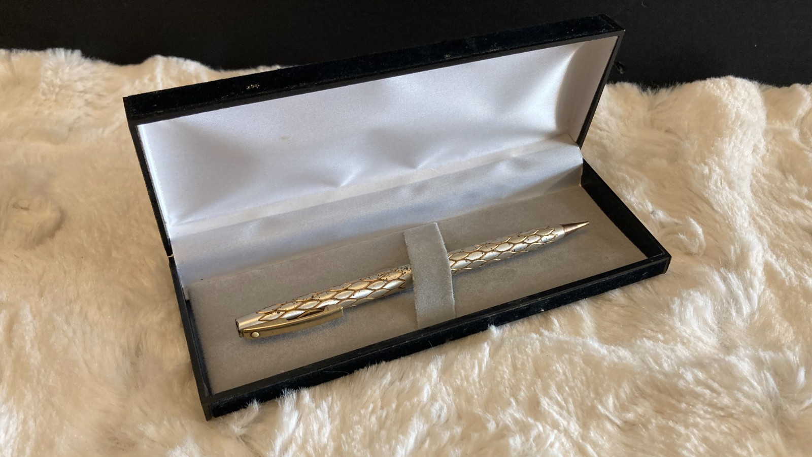 Vtg 1960s Lady Sheaffer Tulle Pattern Twist Mechanical Pencil Silver Gold Toned
