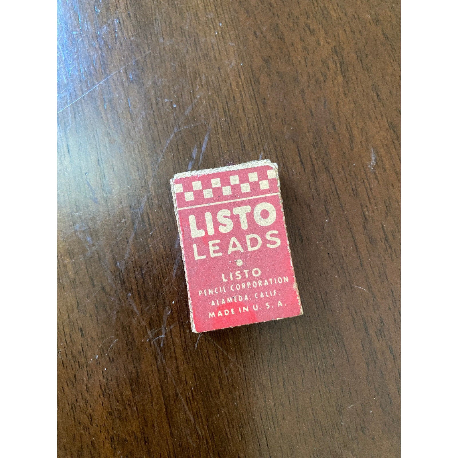 Vintage Listo Leads Mixed Pack 2 Red And 3 Black No. 162 Marking Leads
