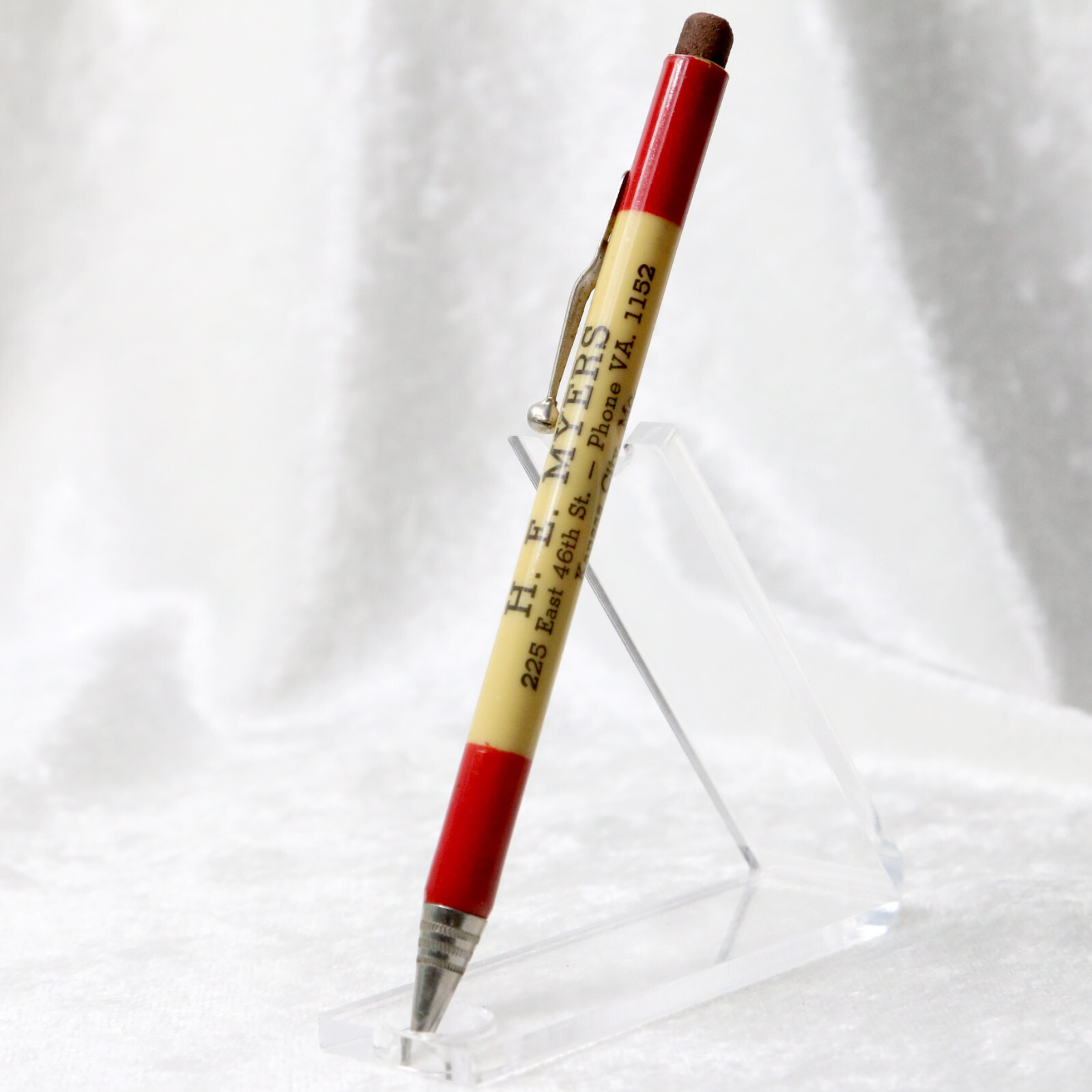VTG 1930’s White & Red Celluloid Des Moines Iowa Advertising Mechanical Pencil