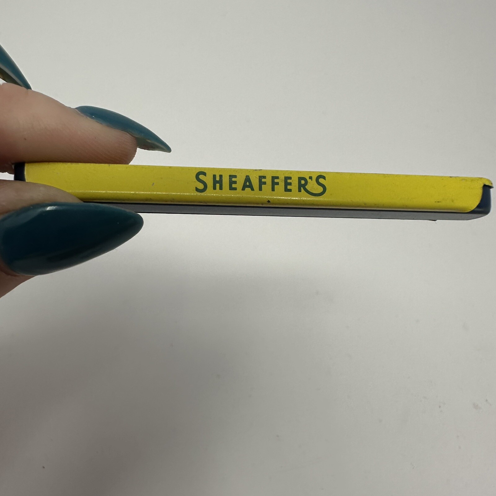Vintage Metal Tin SHEAFFER’S FINELINE F15 HB Medium LEAD Yellow Blue Box W/ LEAD